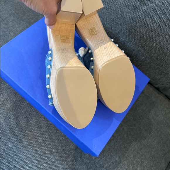 Stuart Weitzman Pearl Clog 85 Sandal - Picture 3 of 11